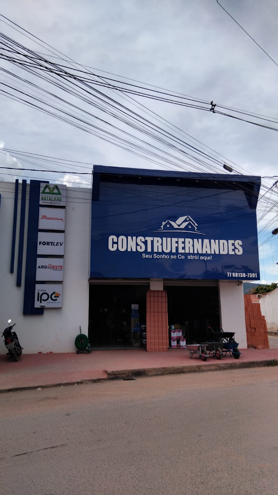 Fachada da loja Construfernandes na Vila Brasil, Barreiras-BA